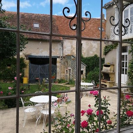 Le Relais Des Roses- Chambres D'Hotes Vatan Εξωτερικό φωτογραφία