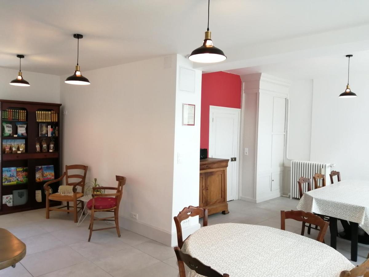 Le Relais Des Roses- Chambres D'Hotes Vatan Εξωτερικό φωτογραφία