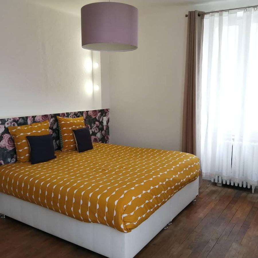 Le Relais Des Roses- Chambres D'Hotes Vatan Εξωτερικό φωτογραφία