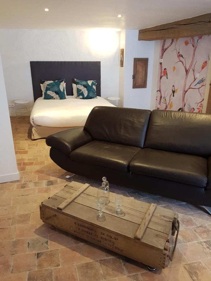 Le Relais Des Roses- Chambres D'Hotes Vatan Εξωτερικό φωτογραφία