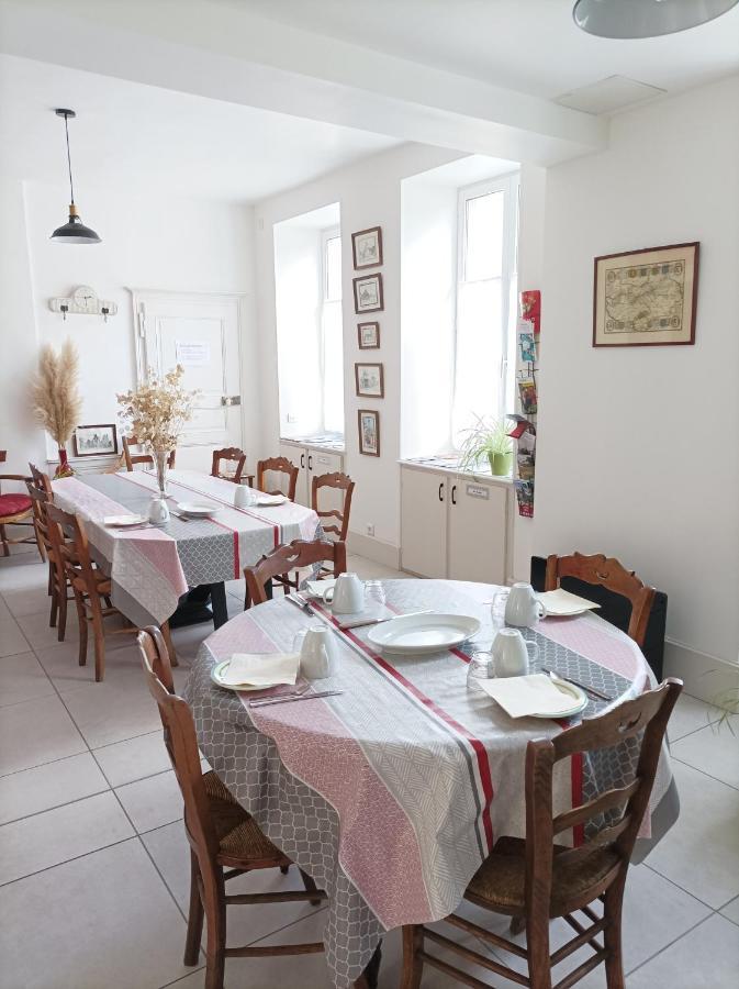 Le Relais Des Roses- Chambres D'Hotes Vatan Εξωτερικό φωτογραφία