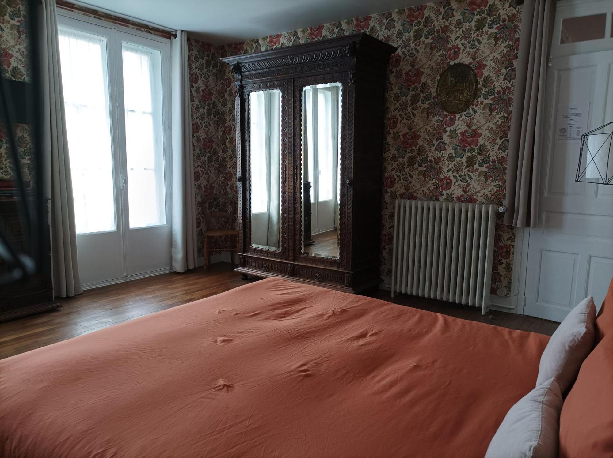 Le Relais Des Roses- Chambres D'Hotes Vatan Εξωτερικό φωτογραφία